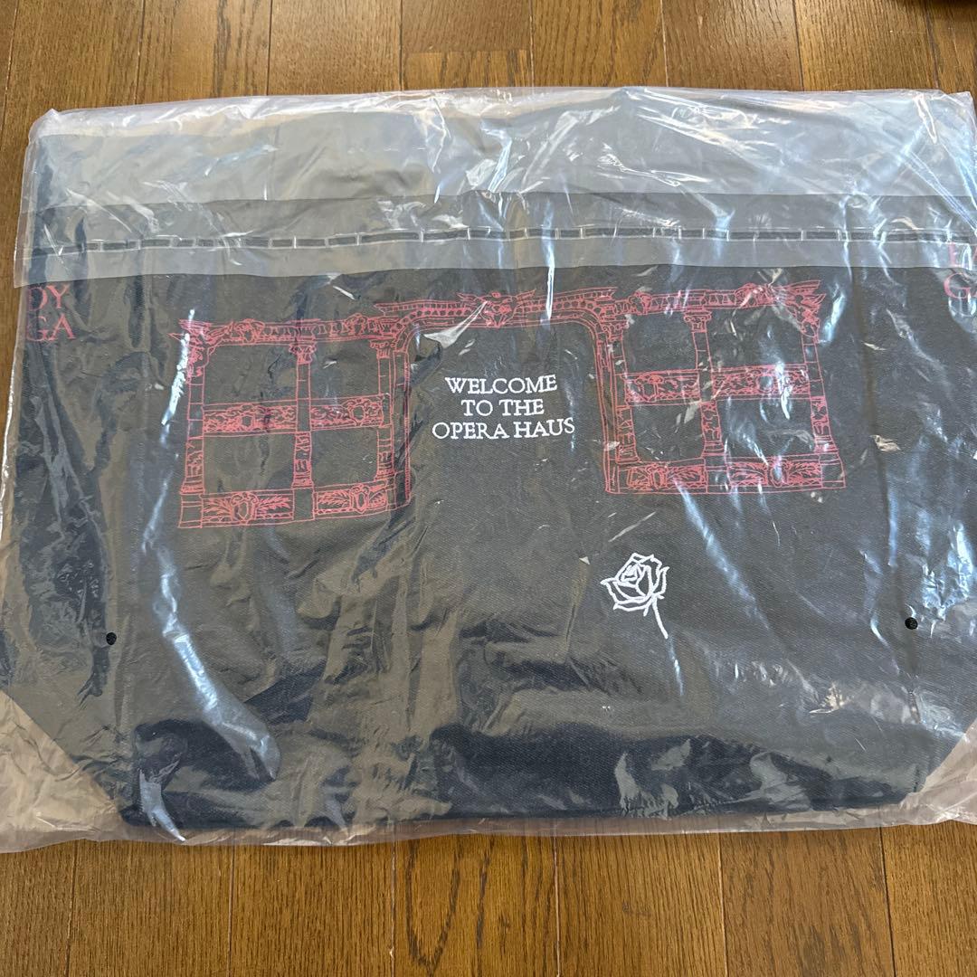 LADY GAGA OPERA HAUS TOTE（BLACK）