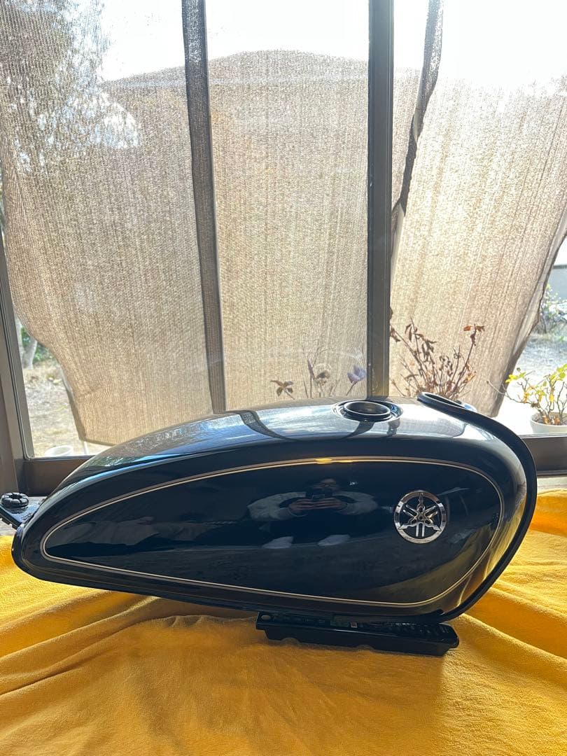 (超美品)tetsu　Yamaha SR400 タンク　2001年式3型