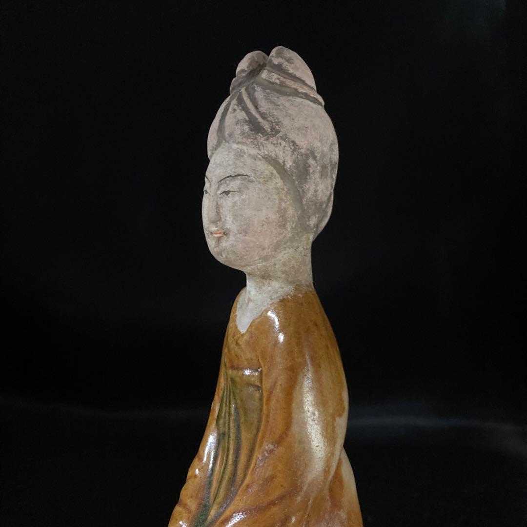 新年赤札セール❗️【ギャラリー三益】三彩美人座俑（唐時代）