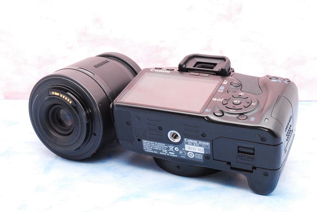 Canon Kiss X2☆一眼レフカメラ☆初心者向け豪華セット☆S数極少