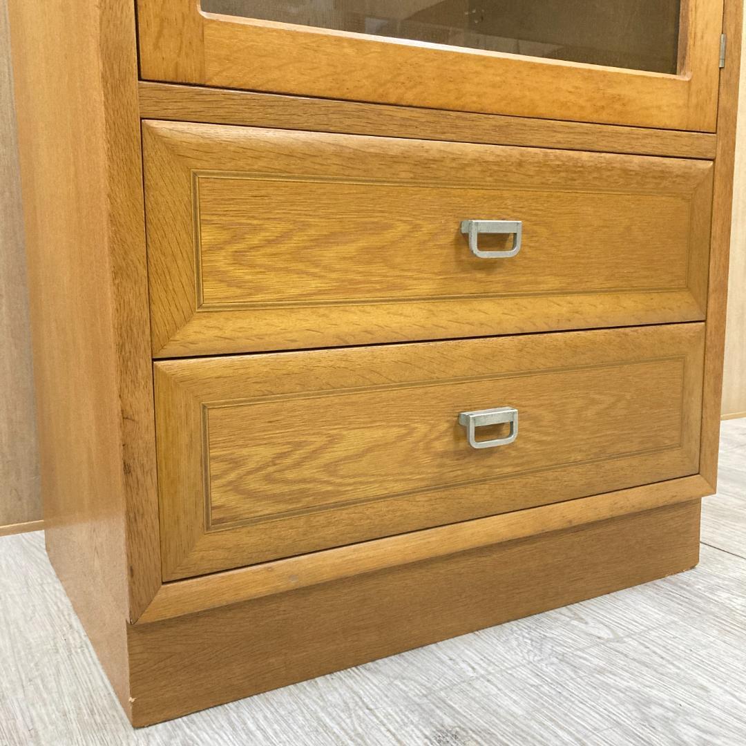 【オールドカリモク】ヴィンテージ　飾り棚　コレクションケース　キャビネット