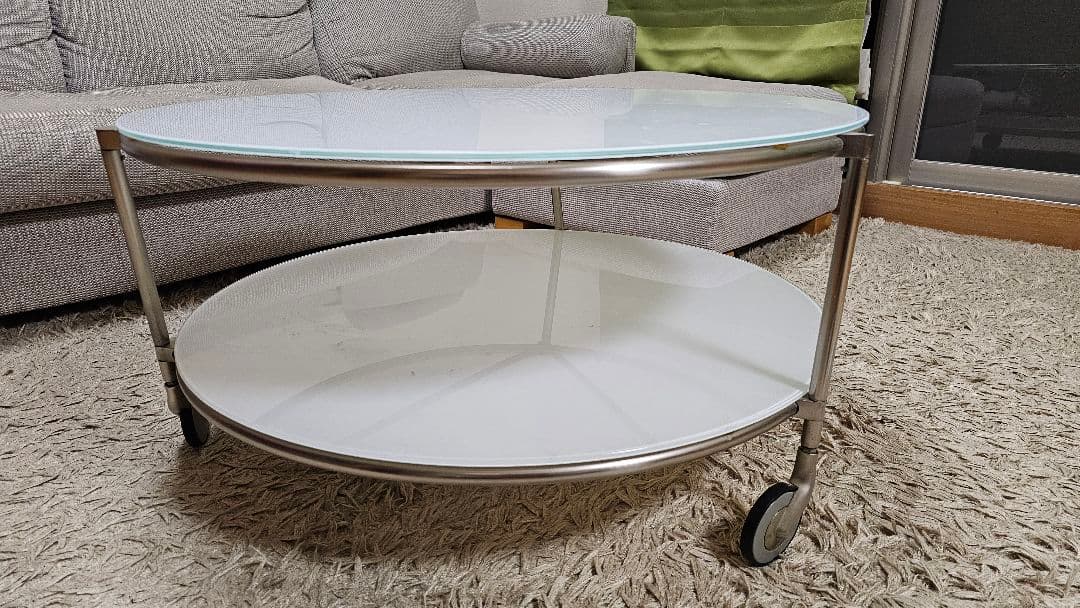 IKEA STRIND ガラステーブル　円形テーブル