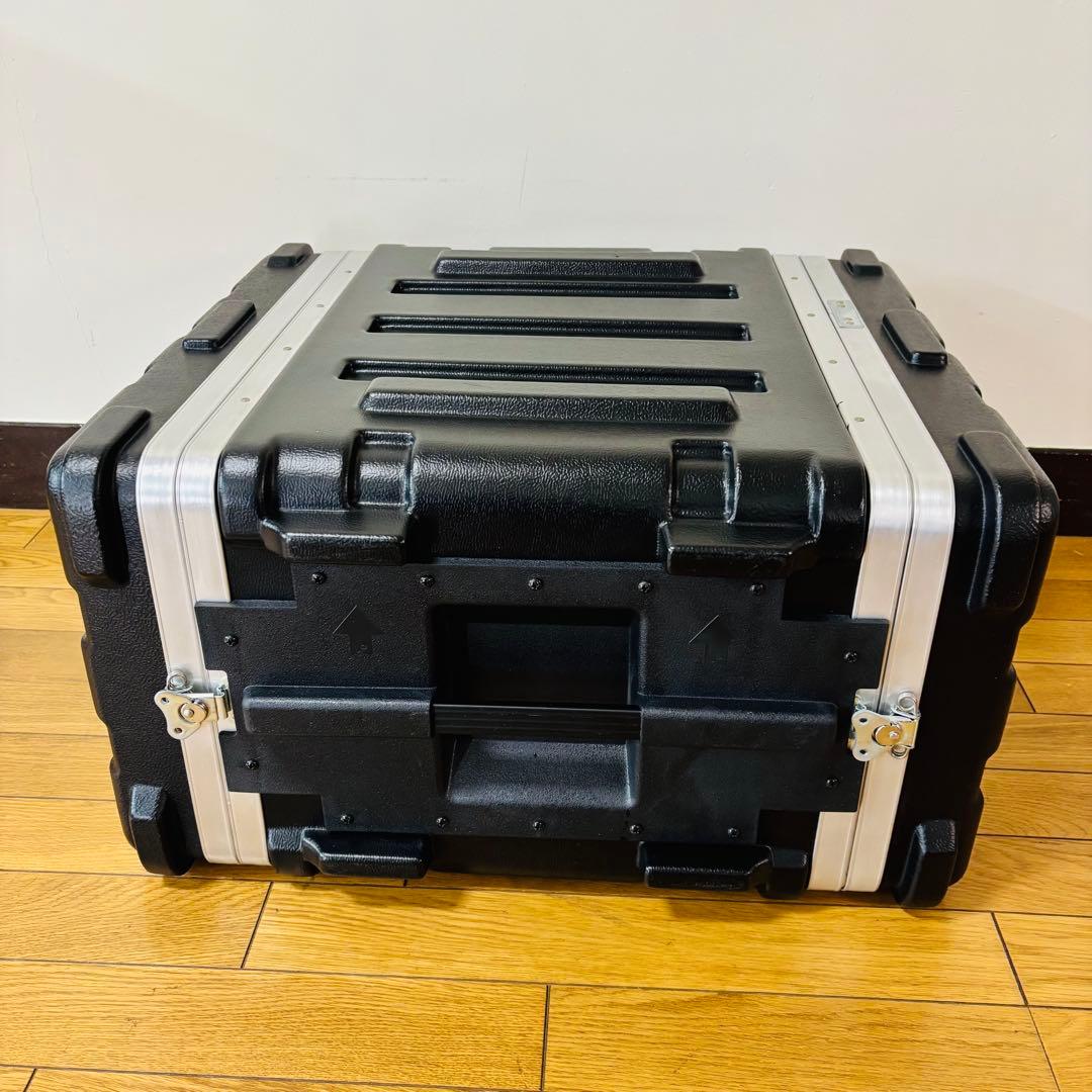 SKB エスケービー ラックケース 大型ハンドル付き 樹脂製ラック 6U ラック