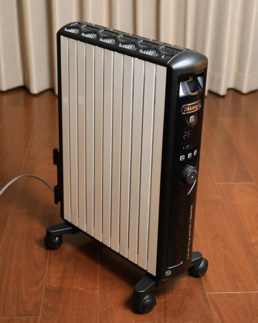 【月末限定セール・美品】デロンギ マルチダイナミックヒーター　MDHU15 BK
