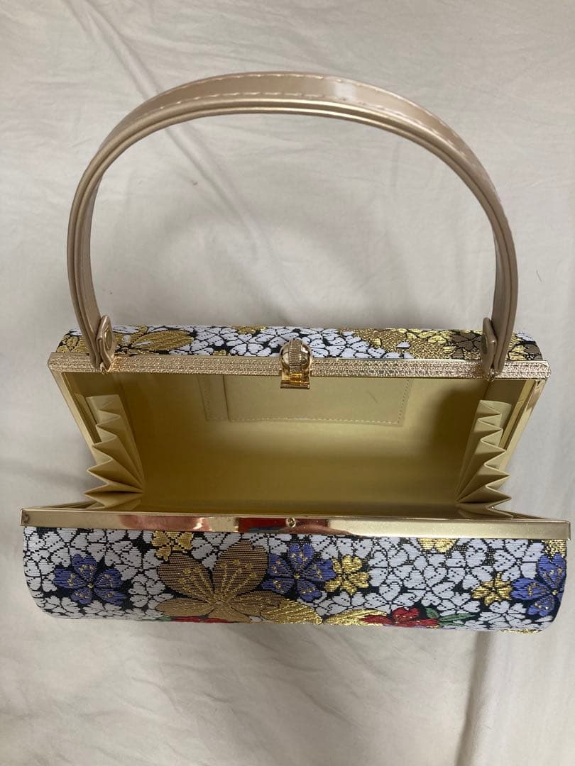 【超美品】成人式　和装用バッグ　Lサイズ　草履セット　金　ゴールド　女性