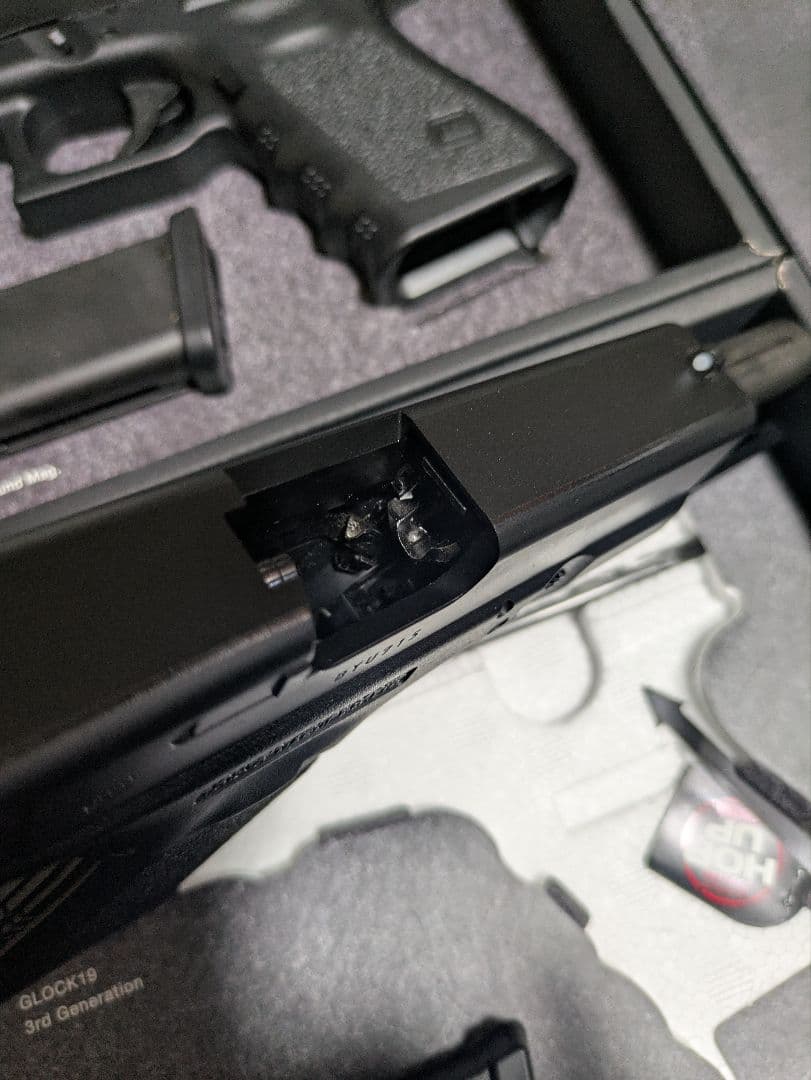 東京マルイ GLOCK 19 2丁 予備マグ2本 スライドストップ2個
