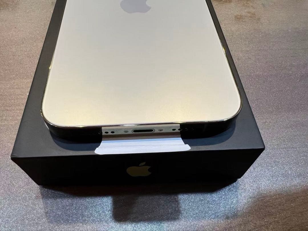 iPhone13promax、ゴールド、512GB、SIMフリー