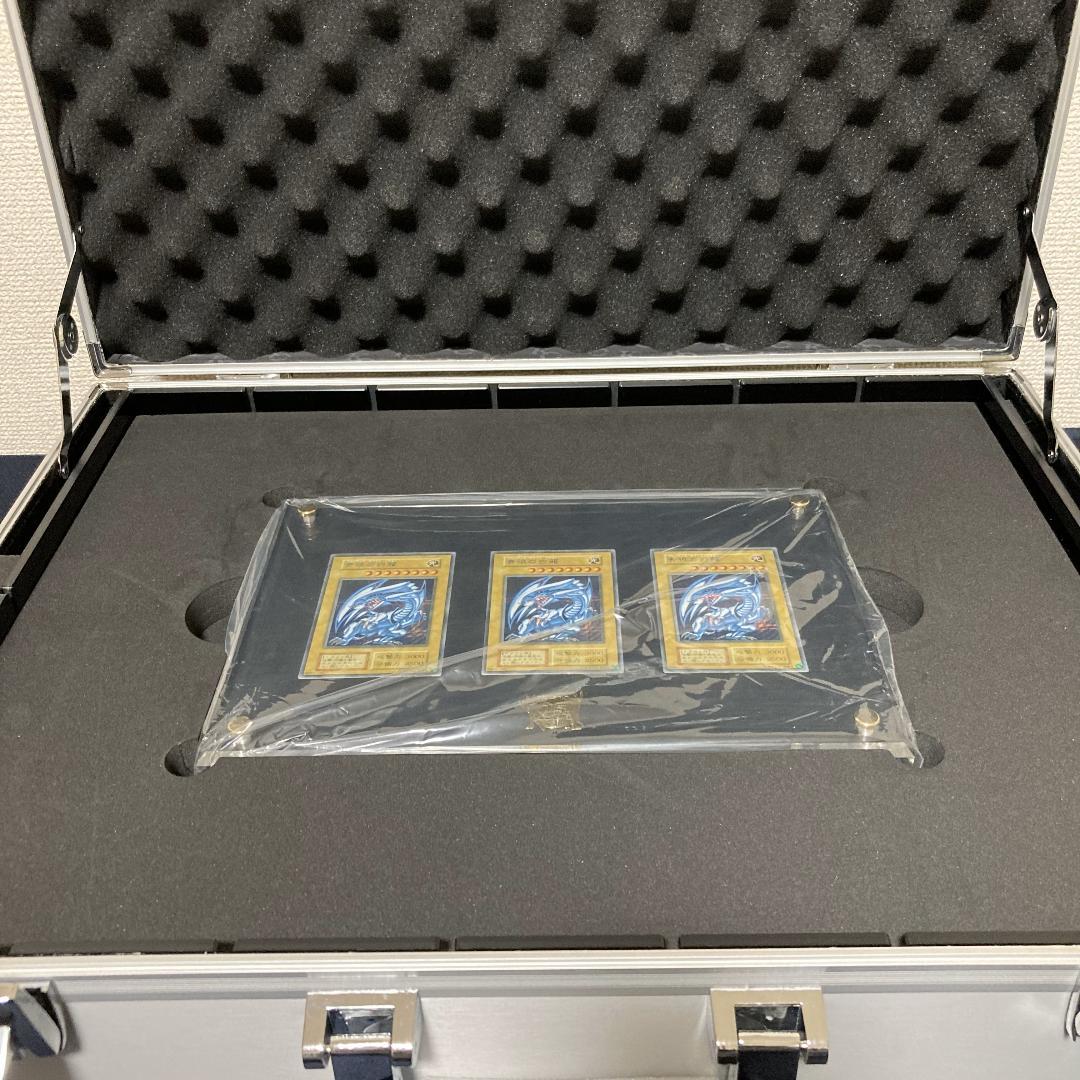 KONAMI アルミ トレーディングカードケース KCロゴ