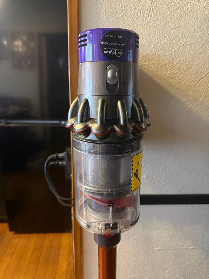 【極美品パーツ多数】ダイソン V10 SV12 故障品 ジャンク バッテリー良好