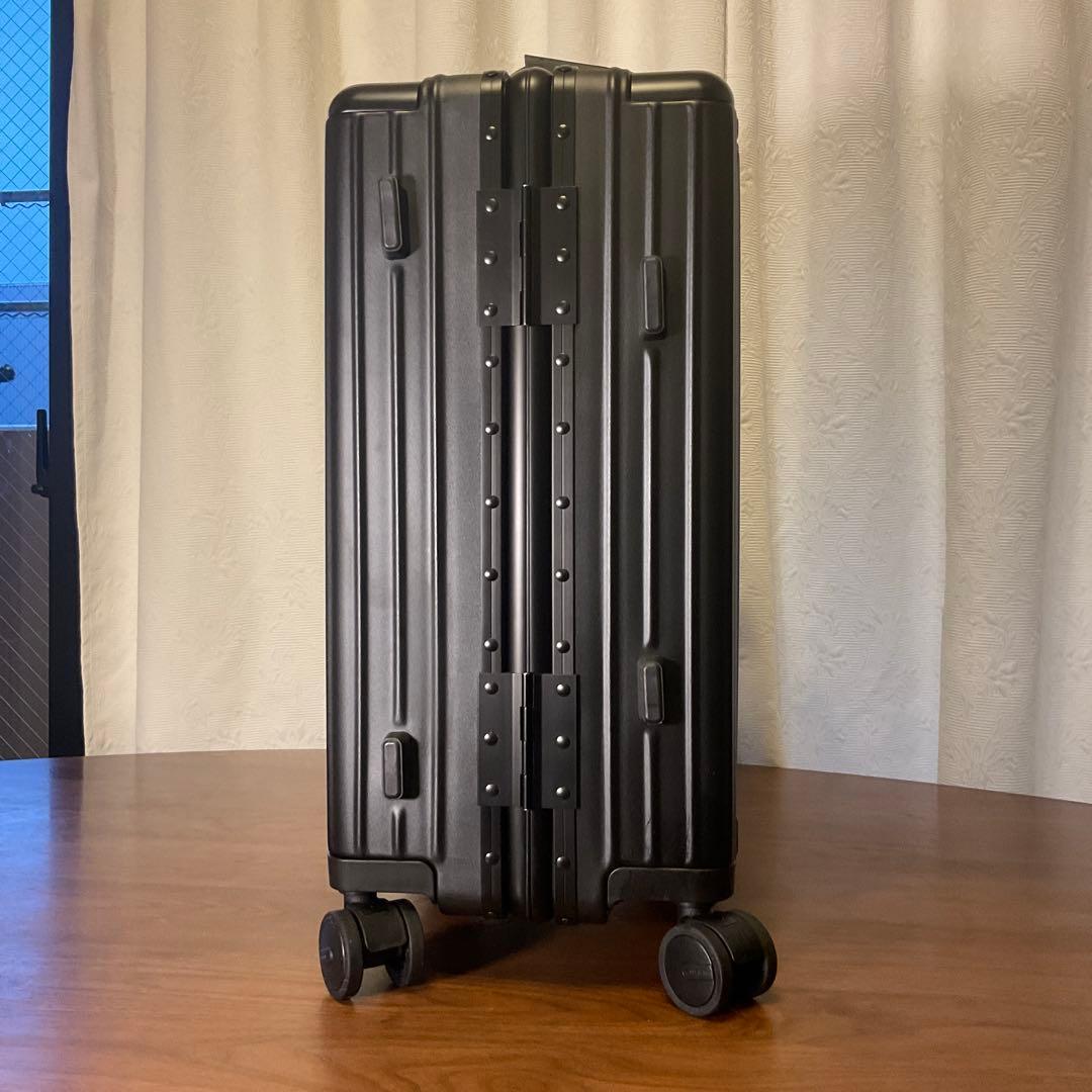 リベティ多機能キャリーケース マットブラックSサイズ