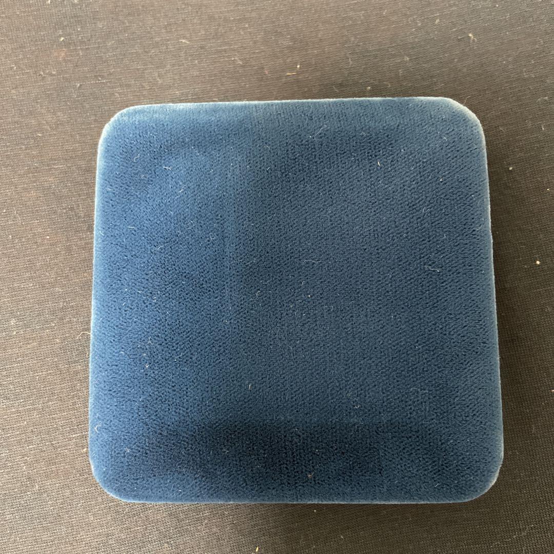 【レオン】公式記念メダル２個　No.30およびNo.31