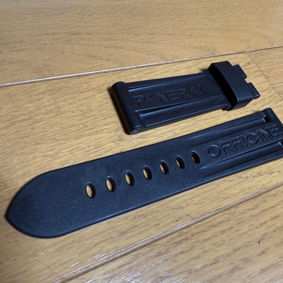 【未使用】パネライ 純正時計ベルト ラバーベルト