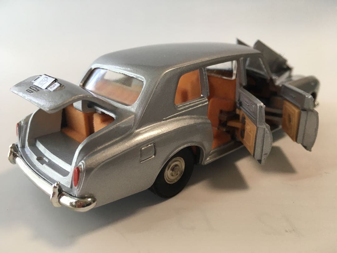 トミカ初期型ダンディロールスロイス ファントムVI 1/43 日本製 希少当時物