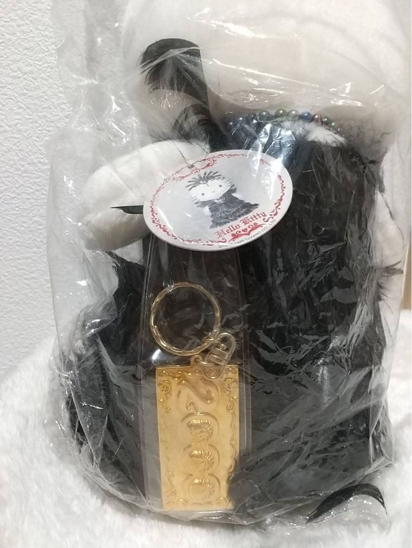 新品・未開封　ハローキティ　美空ひばり　ぬいぐるみ