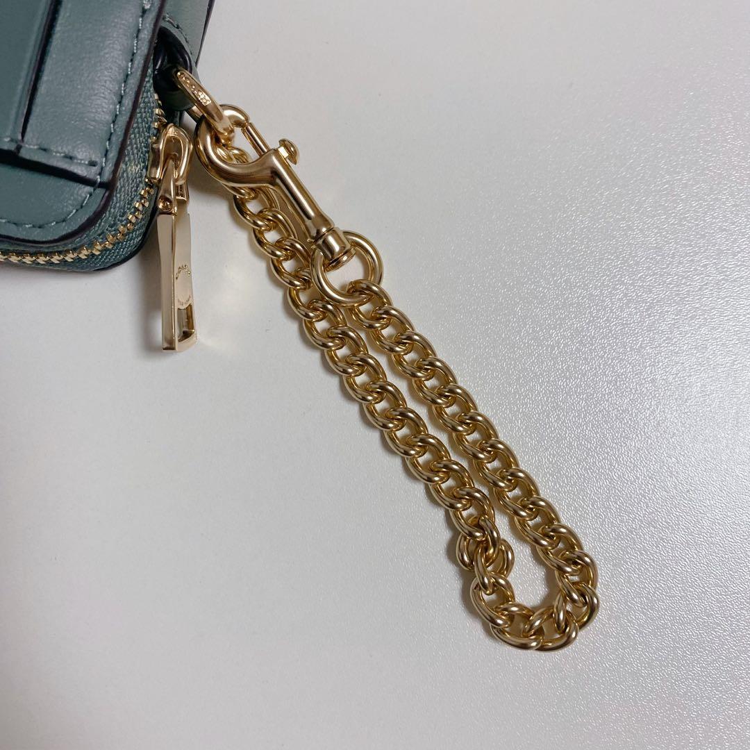 【新品未使用】COACHコーチ★ジップカードケースキルティング★グリーン緑