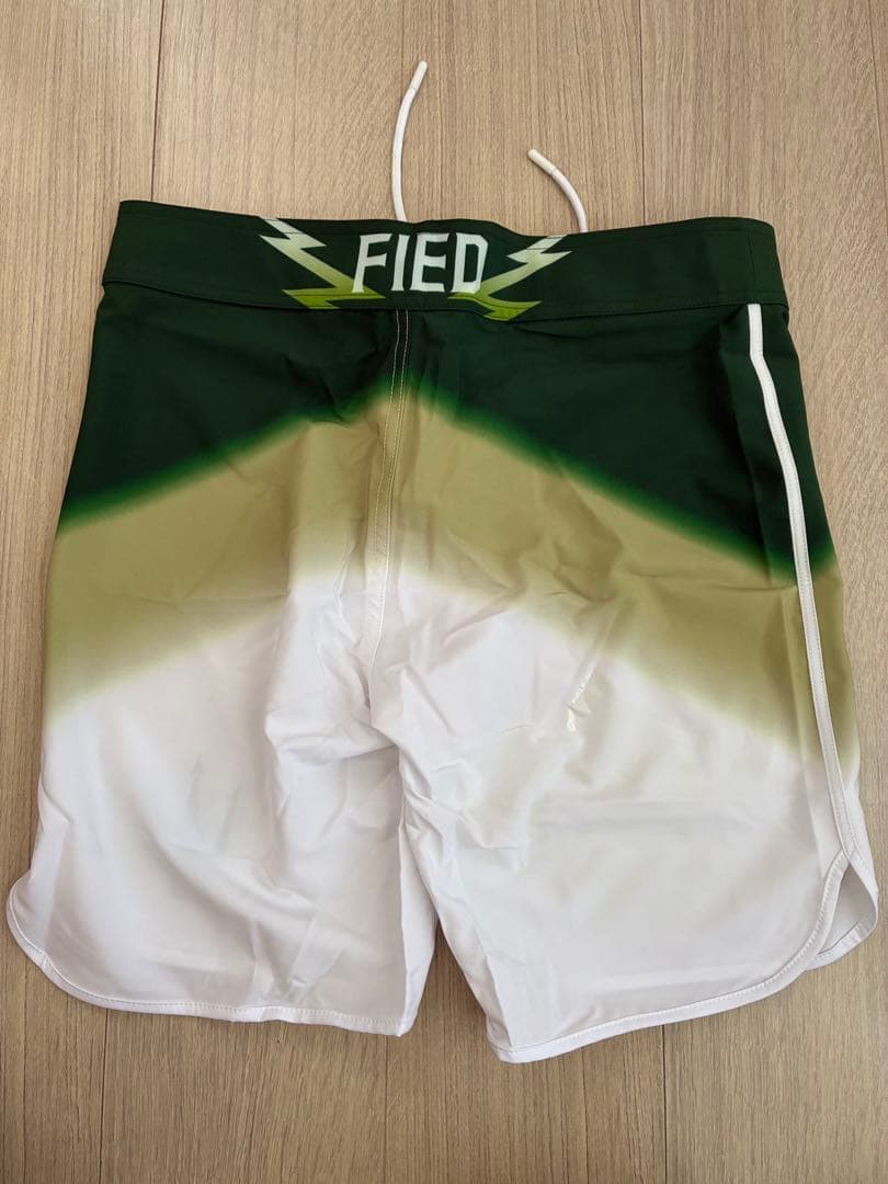 FIED ファイド ボードショーツ　ステージショーツ