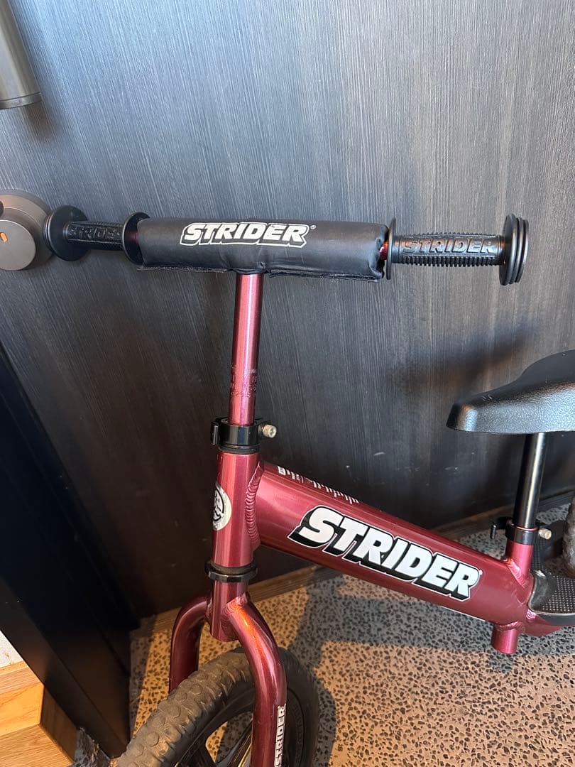 ストライダープロ　メタリックマルーン　12インチ