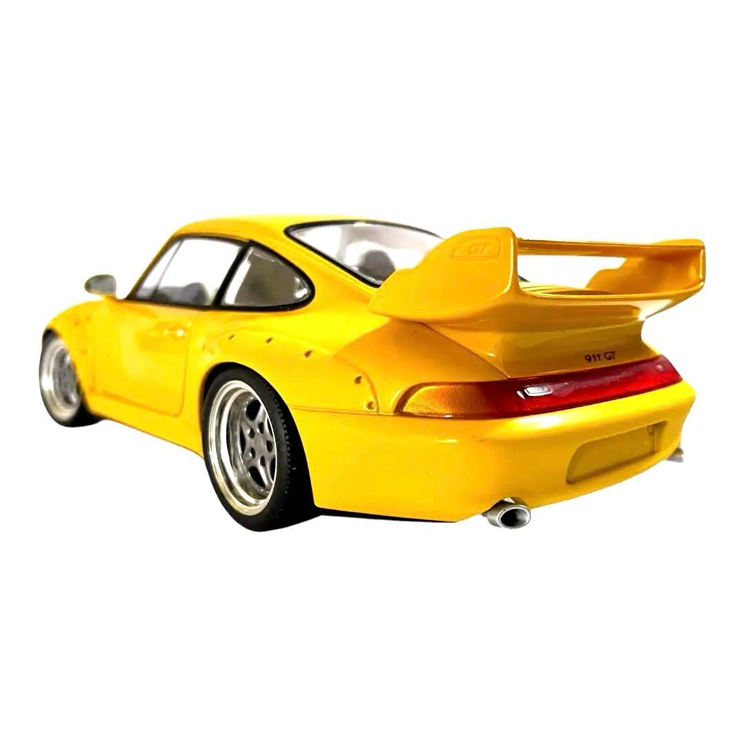 ミニカー UT Models 1/18 Porsche 911 GT2