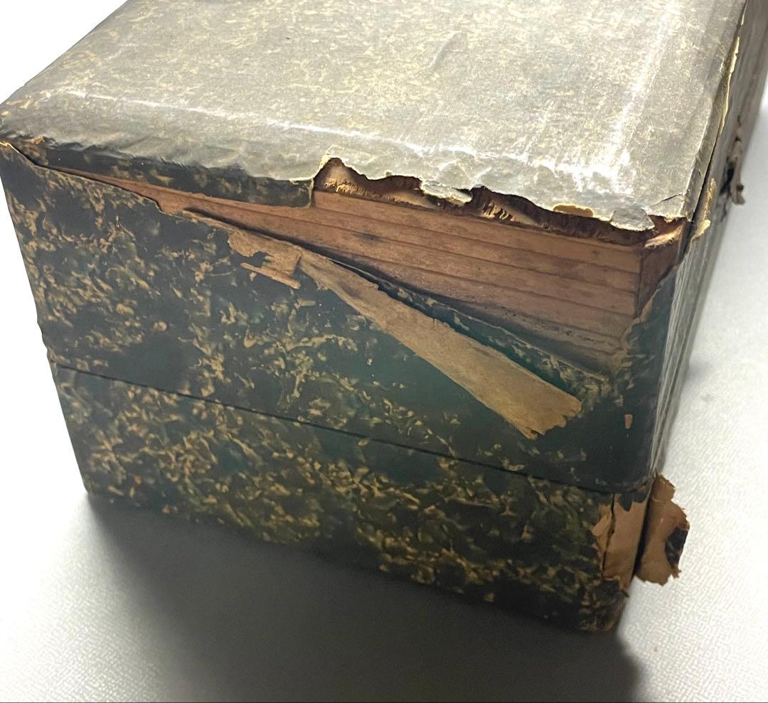 オールドノリタケ ボーンチャイナ　アンティーク 置物