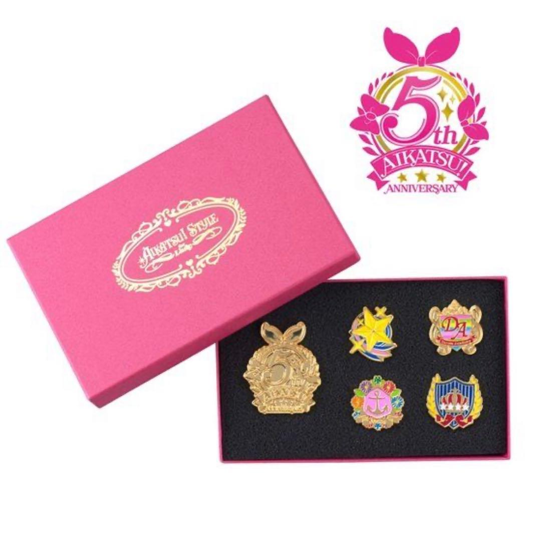 【新品未開封】アイカツ 5周年記念ピンバッジセット　プレミアムバンダイ