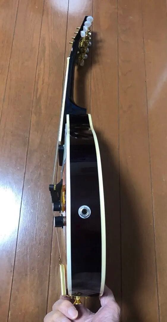 ノーブランドの￼￼エレクトリックフラットマンドリン￼