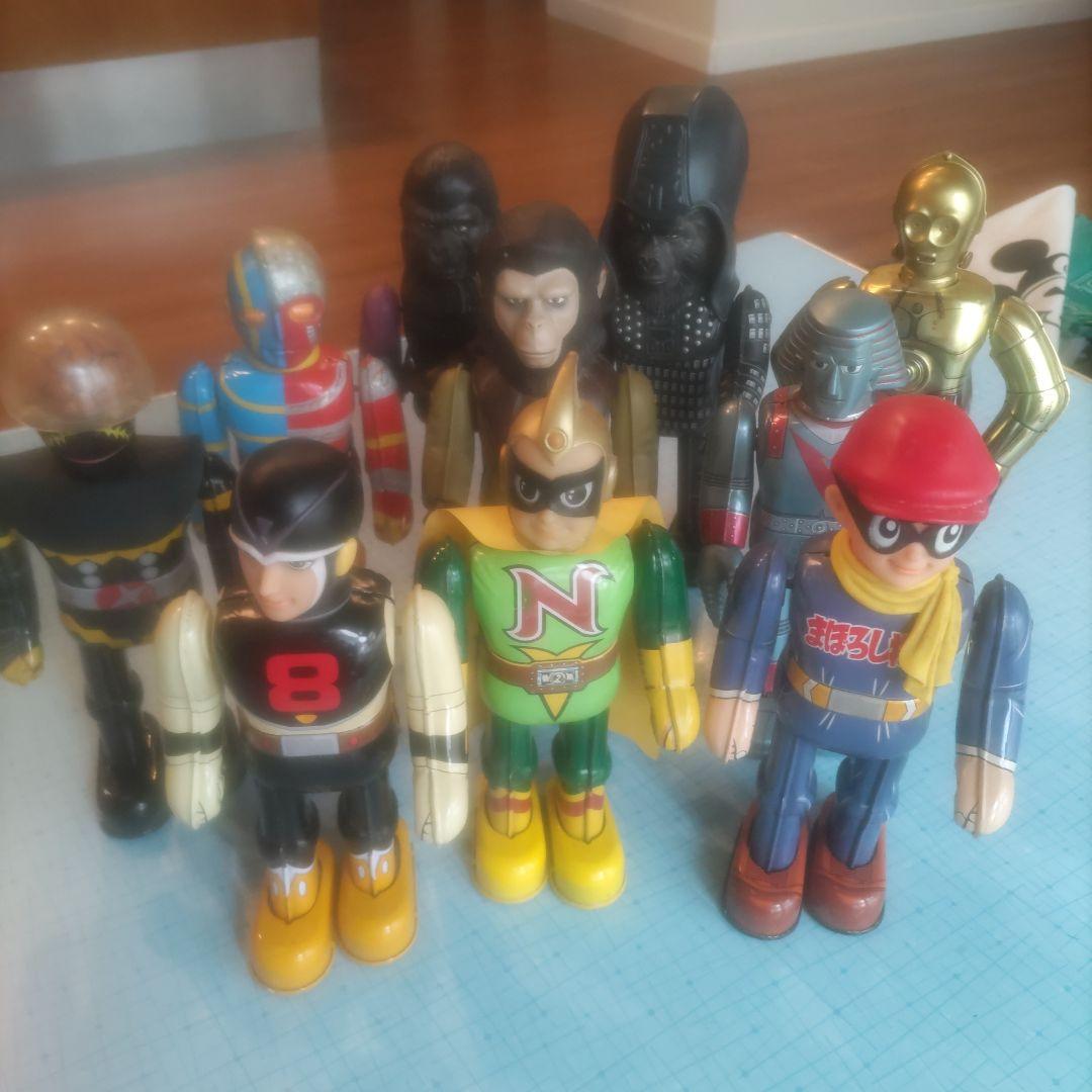 ブリキ　ロボット