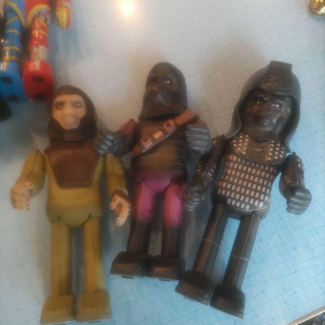 ブリキ　ロボット