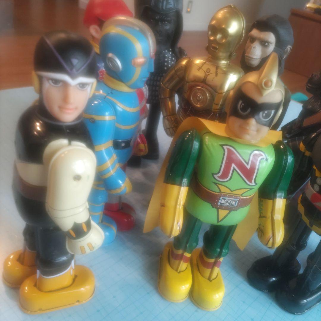 ブリキ　ロボット