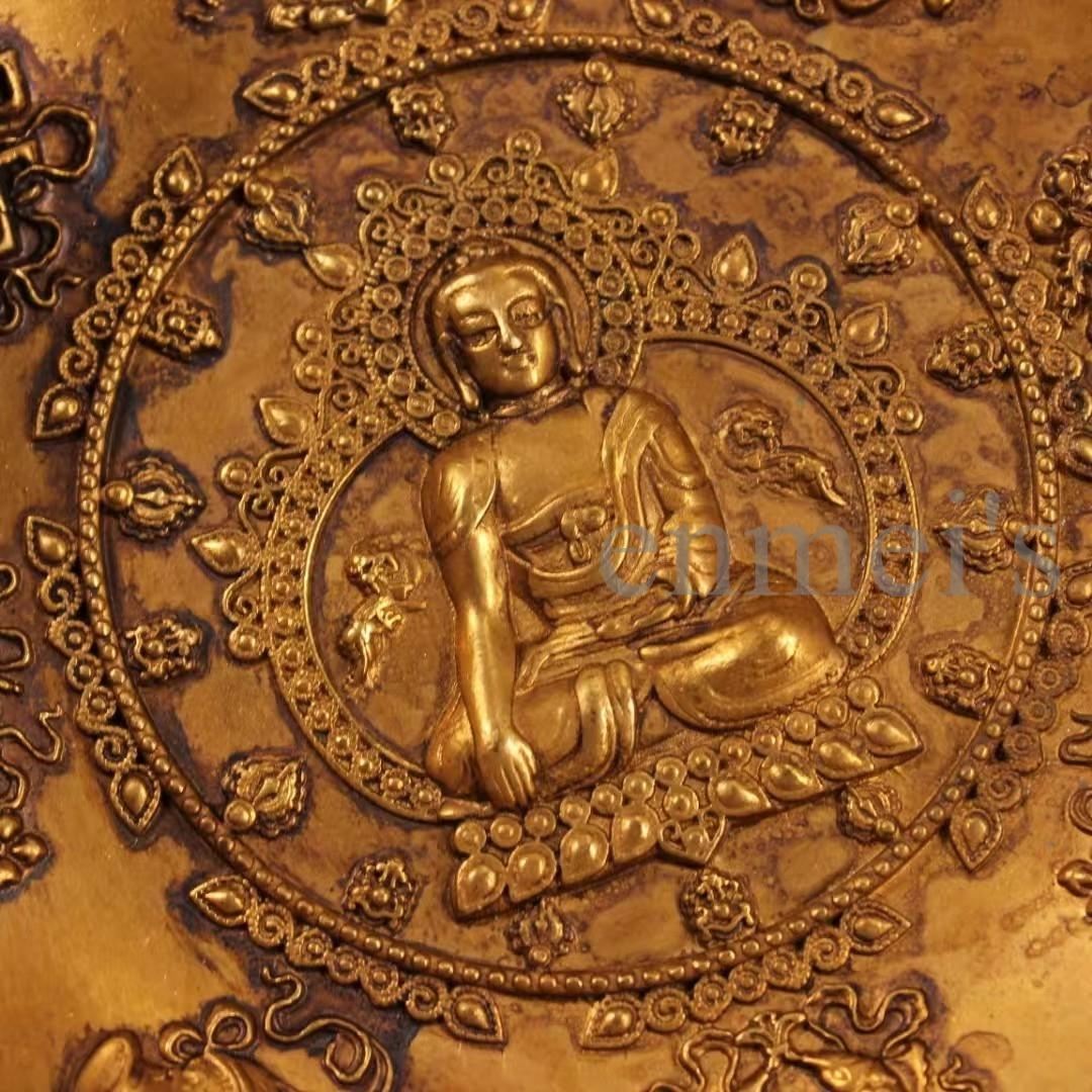 中国古美術・純銅製・鎏金八吉祥仏盤・高浮彫錾刻・仏具・宗教用品・茶道具・風水開運