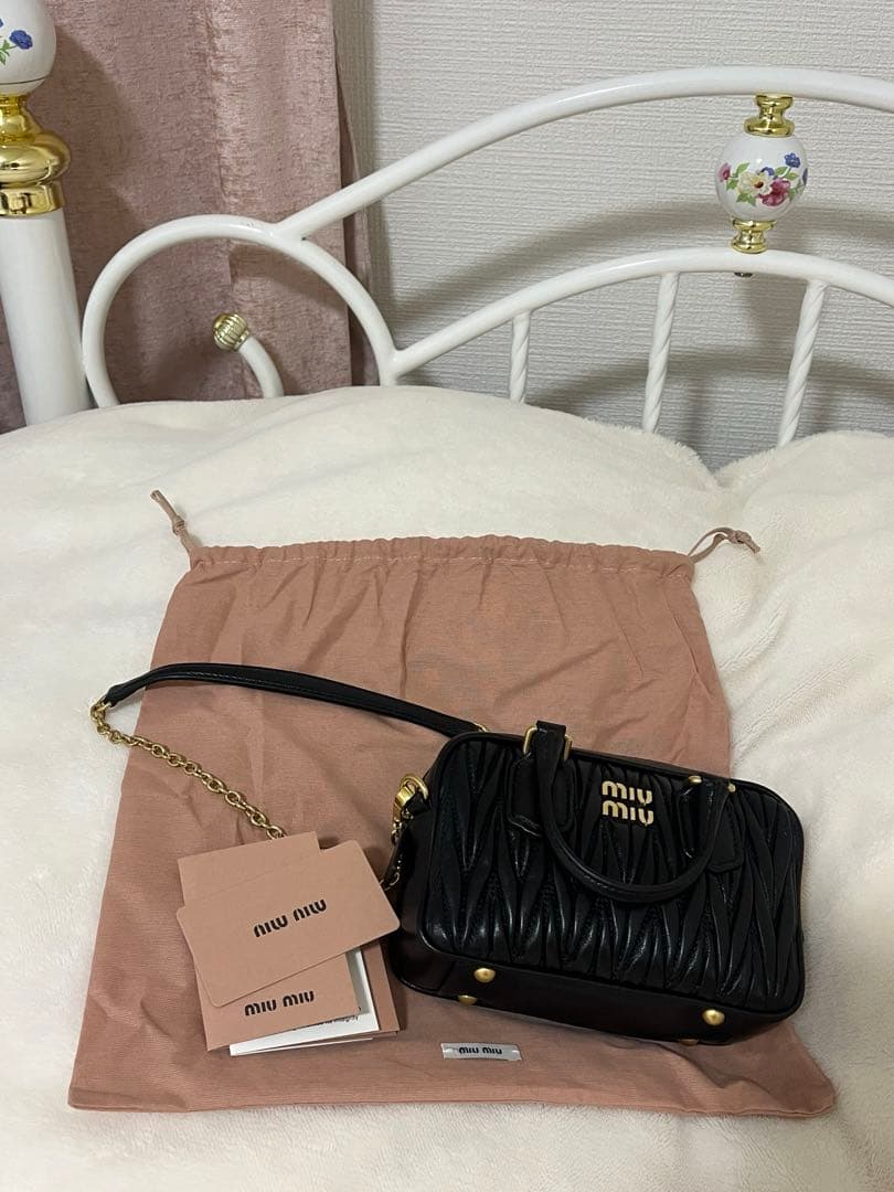 レイ アルカディ マテラッセレザー ミニバッグ