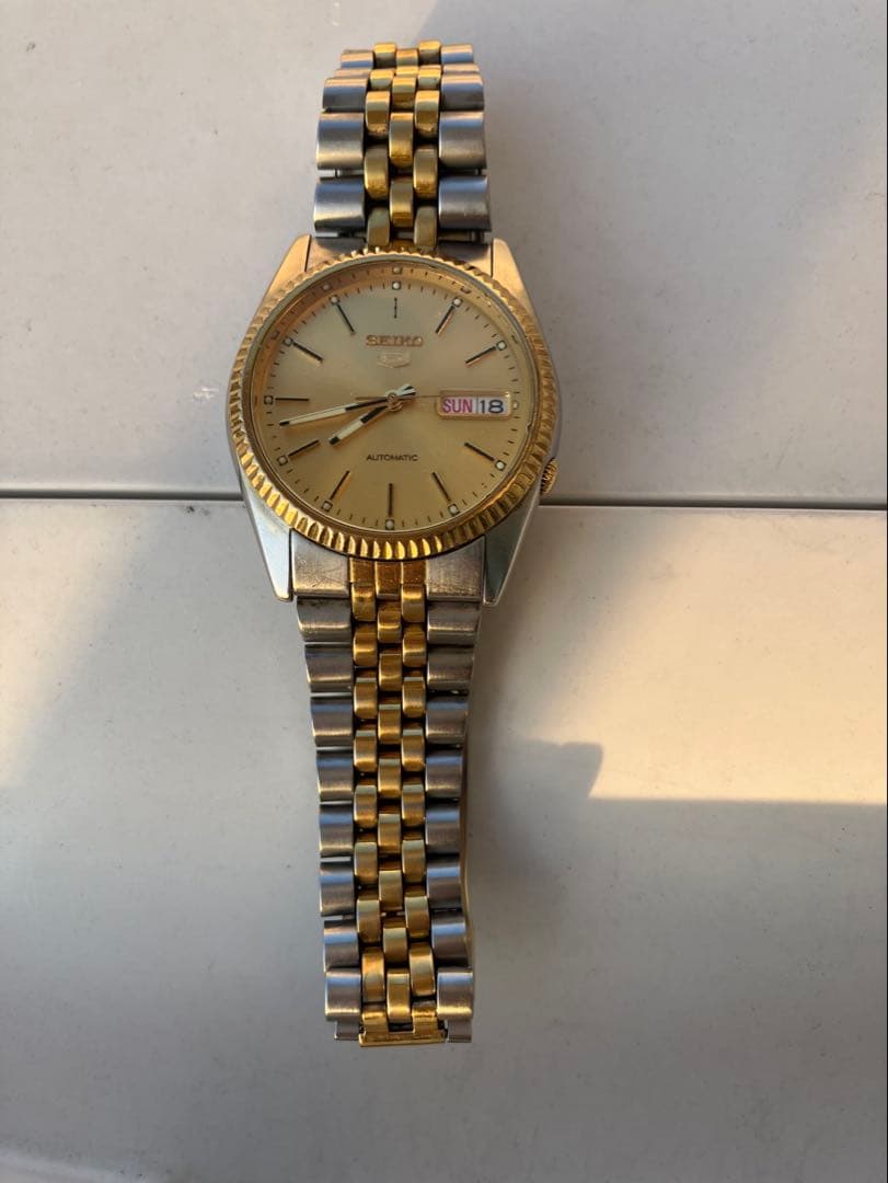 ア*ラ様 セイコー5 メンズ腕時計 ゴールド文字盤 自動巻き 稼働品 中古 送料