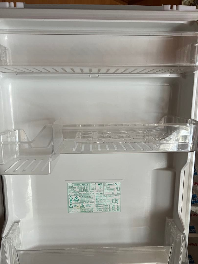 コレリス7　SHARPシルバー 3ドア冷蔵庫　　両開き