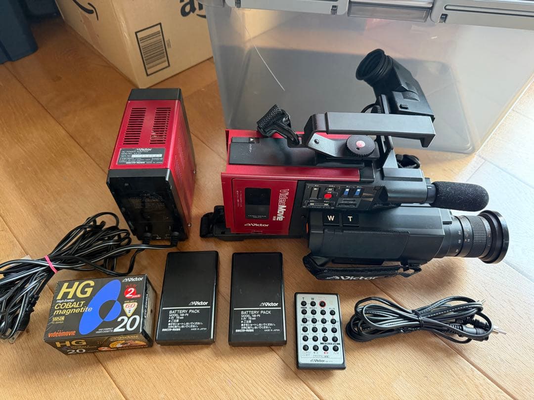 Victor ビデオカメラ GR-C1 ジャンク品