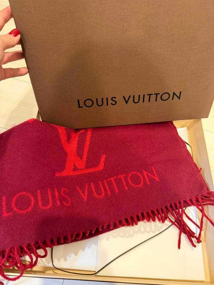 LOUIS VUITTON 赤 マフラー ウール混紡