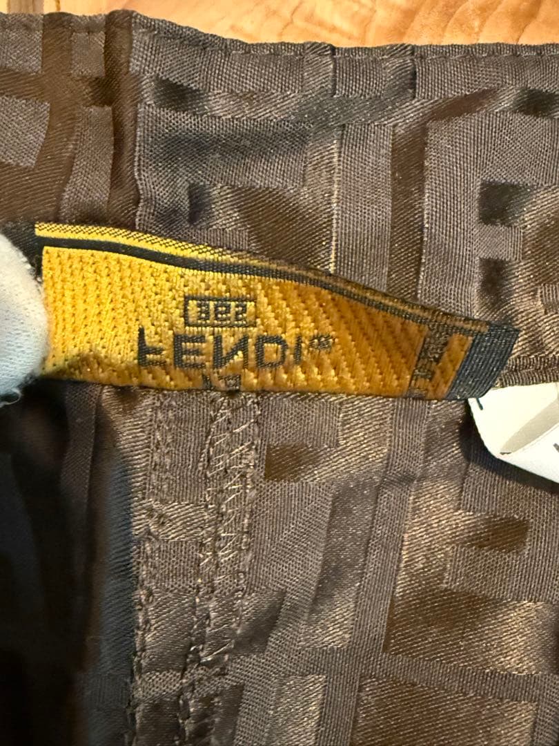 FENDI ズッカ柄 FFロゴ 膝丈スカート