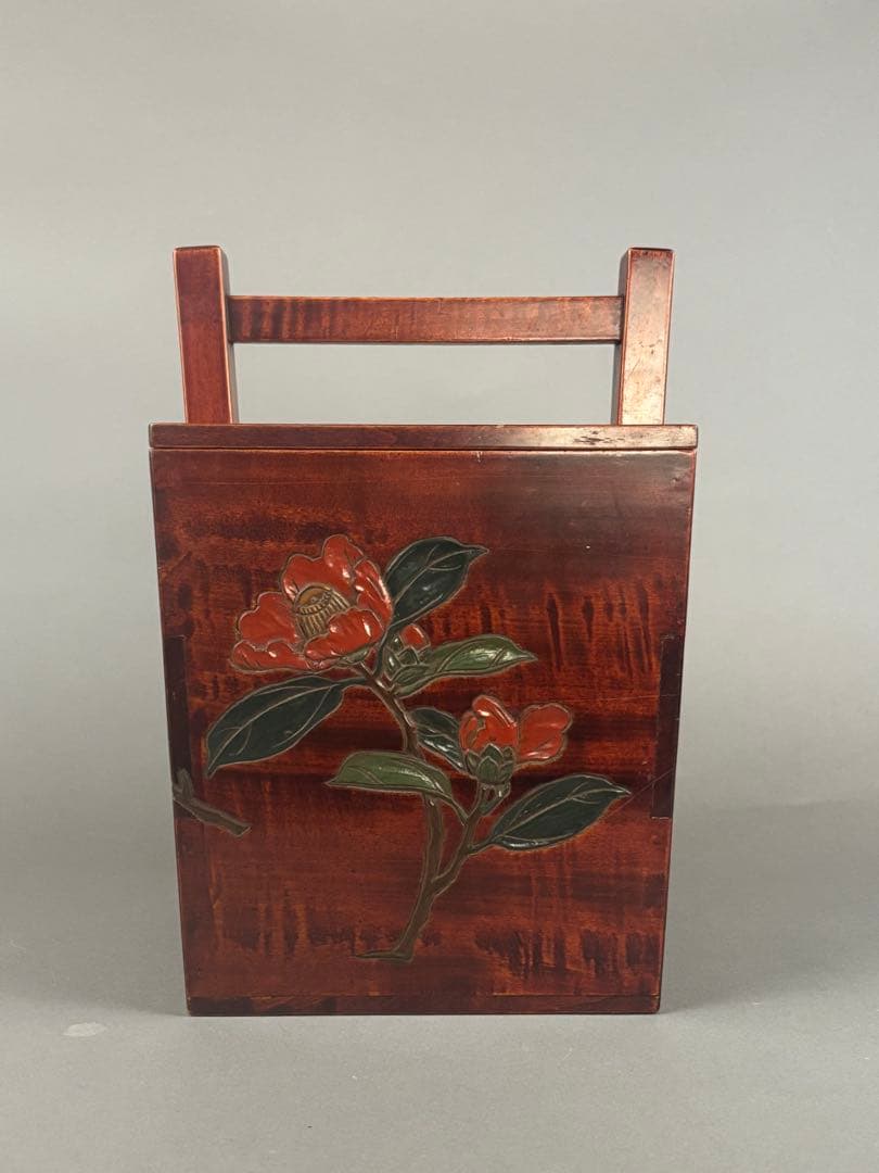 茶道具　讃岐　椿水仙圖　炭斗　在名