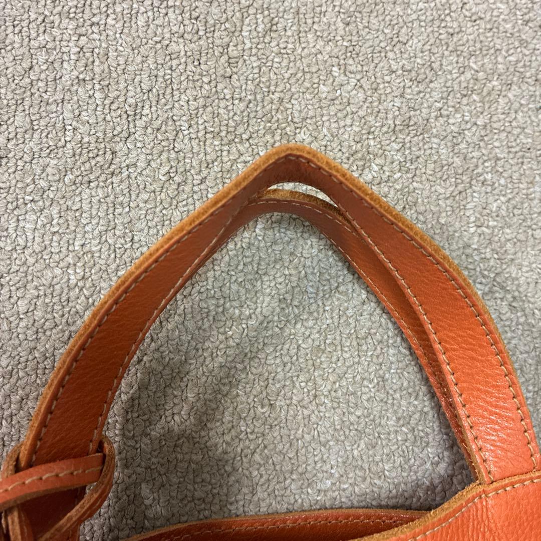 イルビゾンテ ショルダーバッグ　レザー