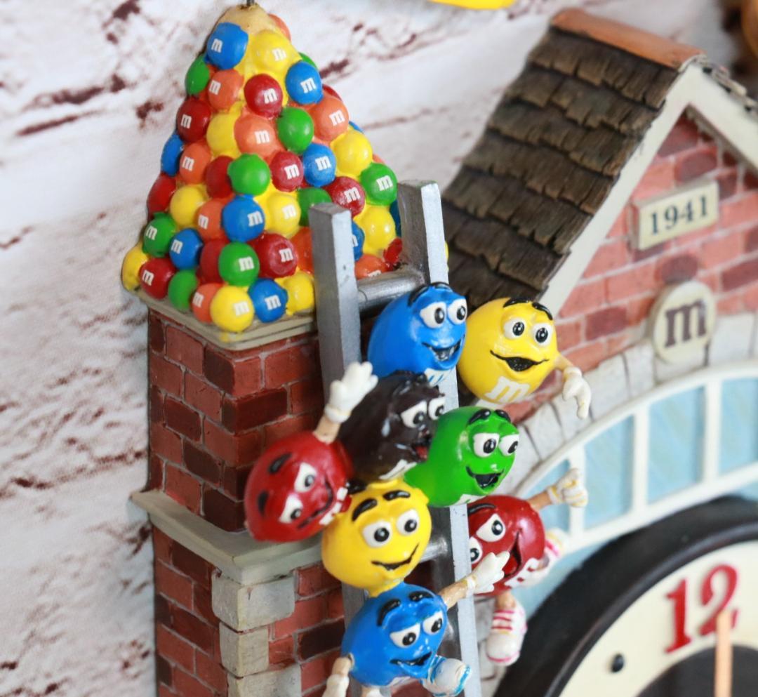 M&Ms ダンベリーミント　消防署　コレクターズウォールクロック　２００５年製