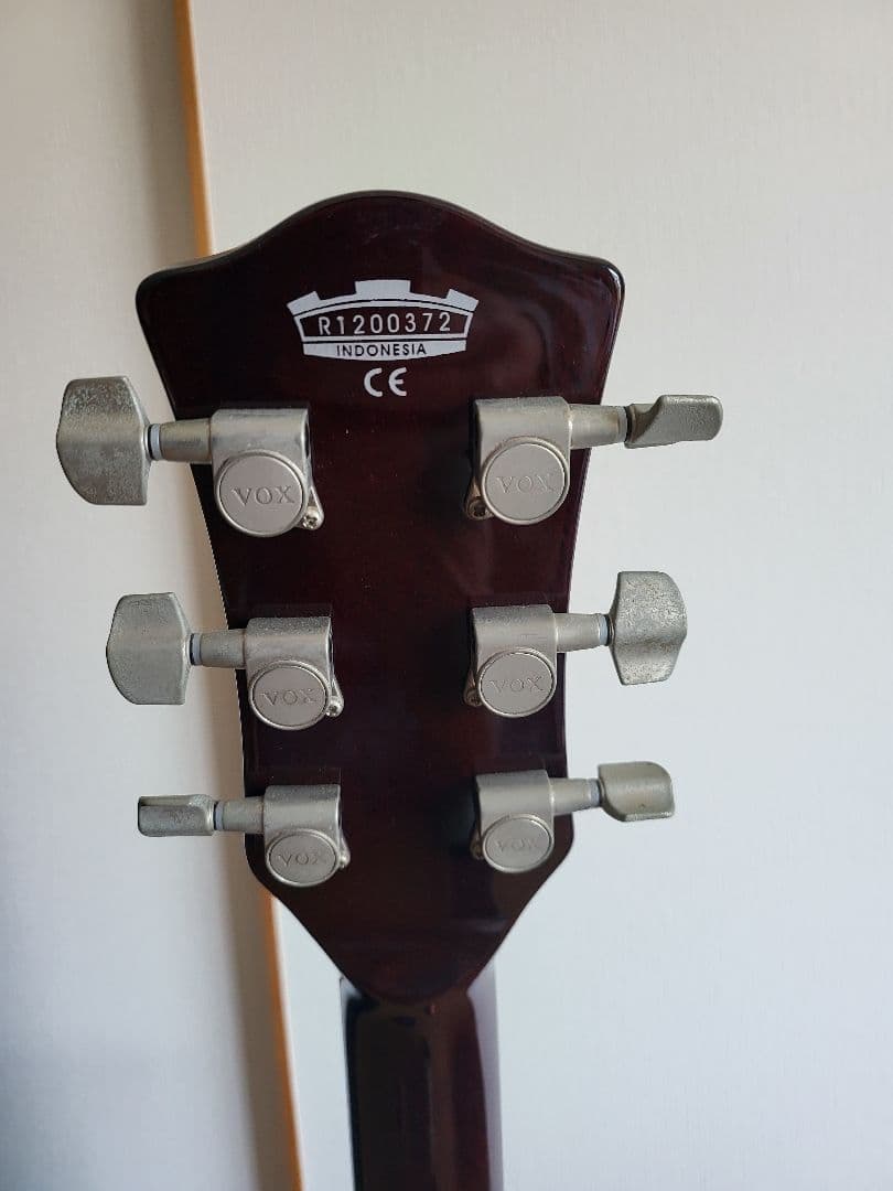 b*パ様 VOX エレキギター サンバースト