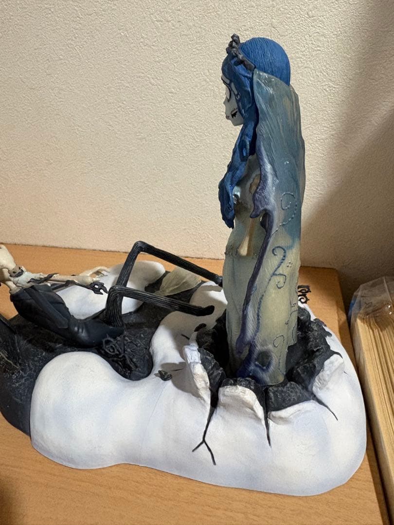 ジュンプランニング コープスブライド ジオラマフィギュア ビクター＆エミリー