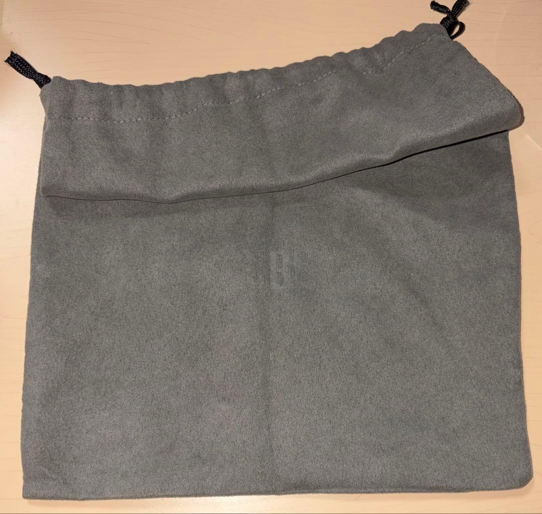 JBL LIVE 770NC ワイヤレスヘッドホン ホワイト 収納袋付き