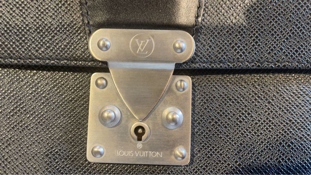 プ*ん様 LOUIS VUITTON ルイヴィトン モスコバ タイガ ビジネスバ