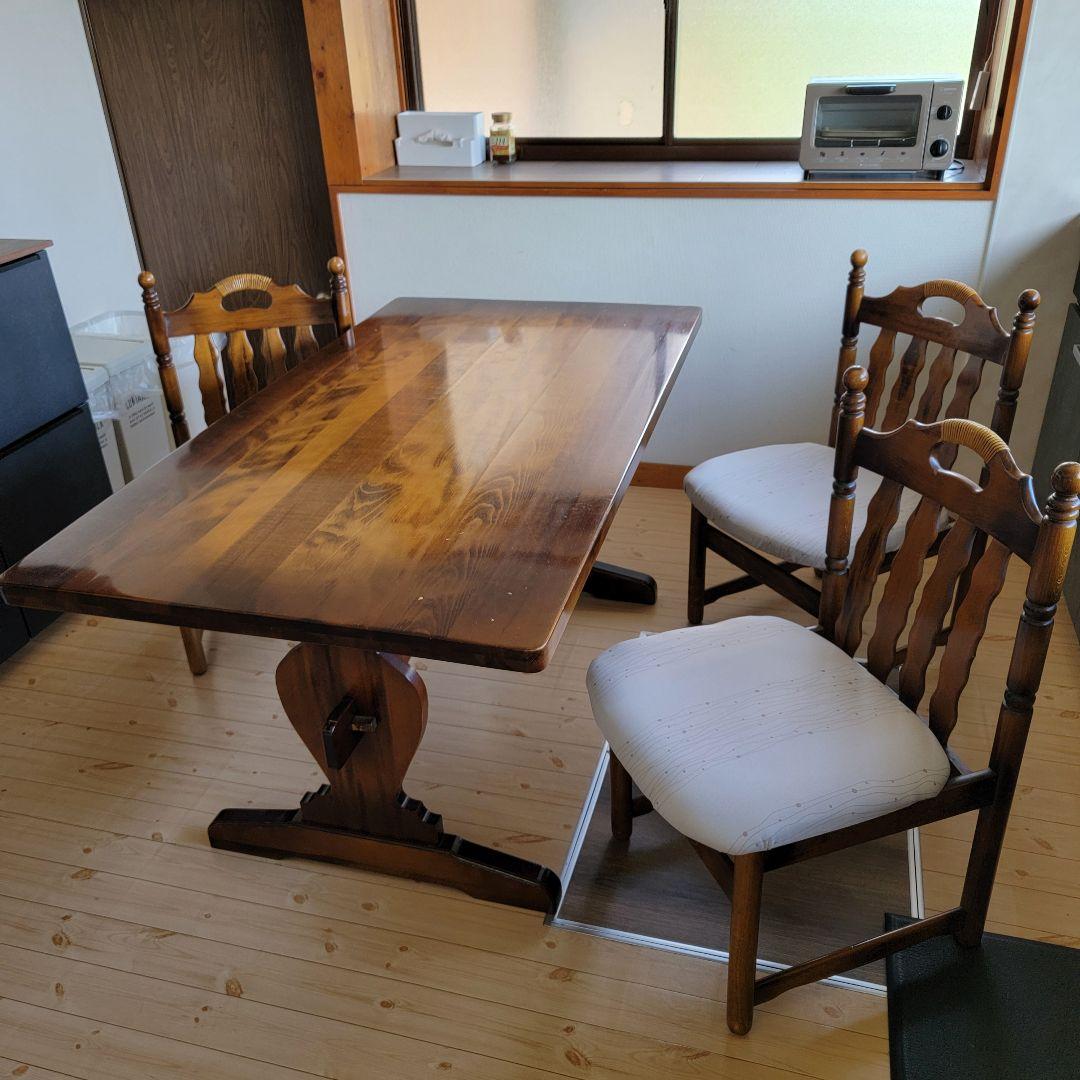 カリモク　ダイニングテーブルセット　椅子3脚