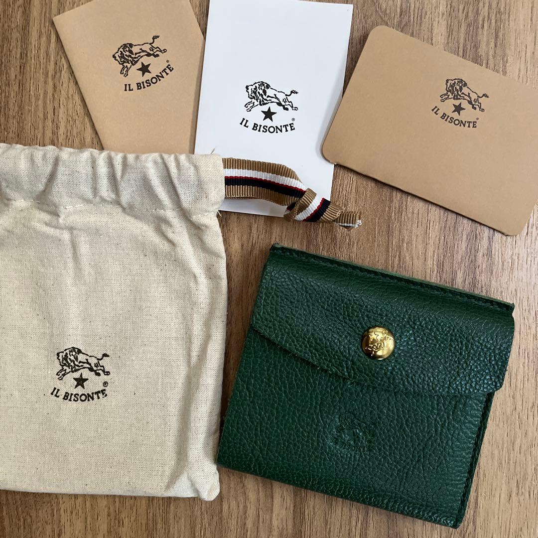 新品未使用　IL BISONTE グリーン 二つ折り財布