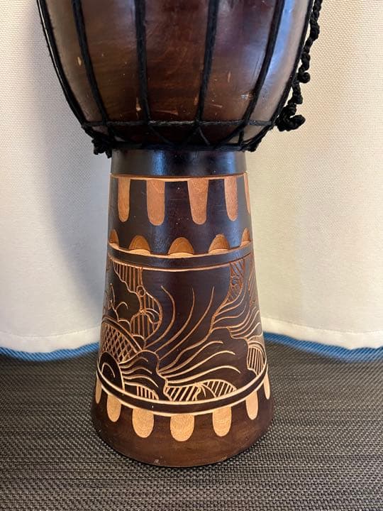 ジャンベ　打楽器　民族楽器　アフリカ楽器　伝統