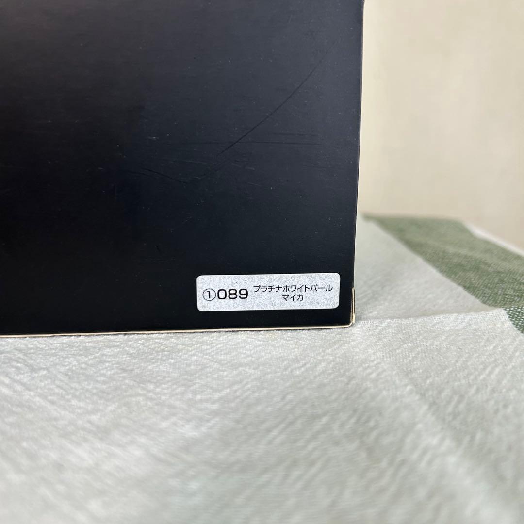 1/30 トヨタ カローラクロス　前期　カラーサンプル 非売品