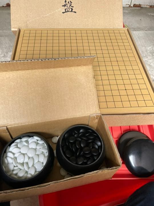 囲碁　碁石　数量不明　碁盤