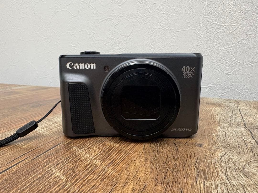 【美品】 キヤノン Canon Powershot SX720 HS コンデジ