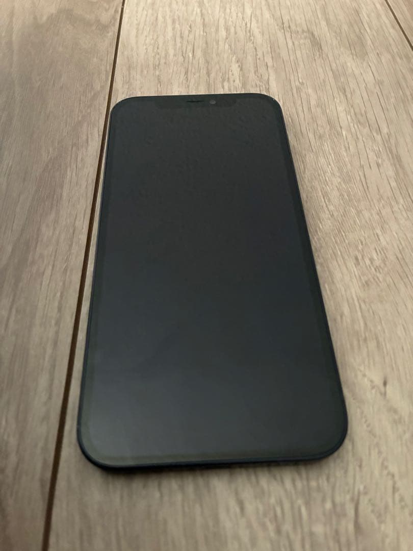 Apple iPhone 12 ブラック 本体　64G SIMフリー