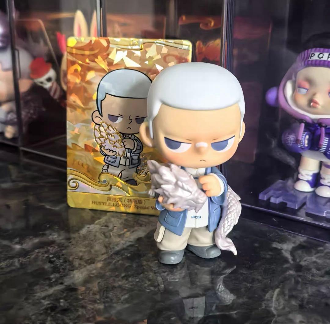 ゲームキャラクター POPMART Loong Presents the Treasure KUBO